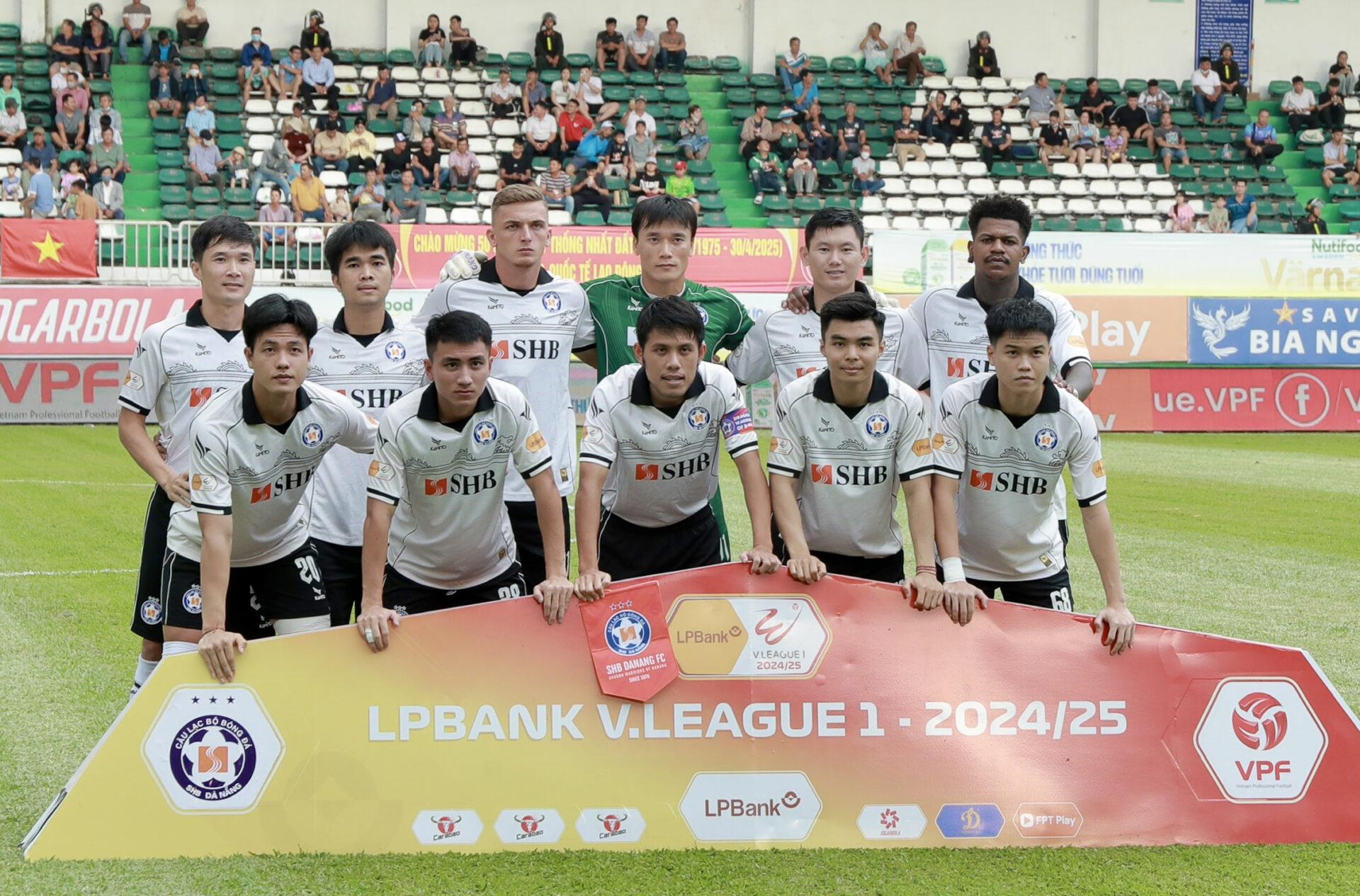 Diễn biến của cuộc đua trụ hạng